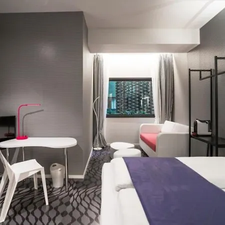 Magic & Kloverhuset Hotell 4*