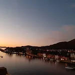 Magic Kloverhuset Harbour Hotel, A Member Of Radisson Individuals 4* Μπέργκεν