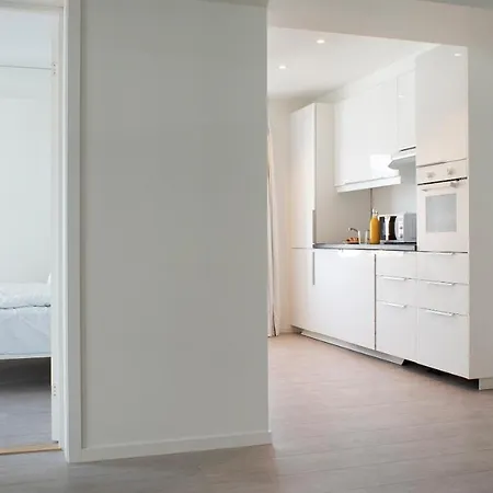 Magic & Kloverhuset 4*