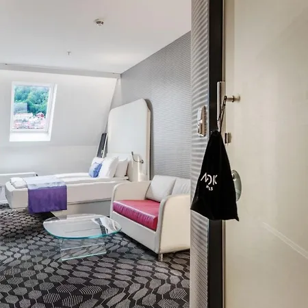 Magic & Kloverhuset Hotel