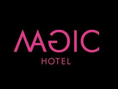 Magic & Kloverhuset 4*