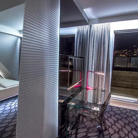 Magic & Kloverhuset Hotel