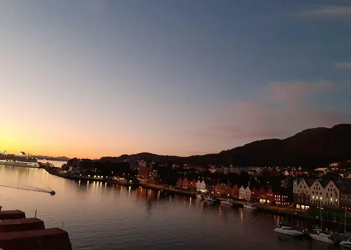 Magic Kloverhuset Harbour Hotel, A Member Of Radisson Individuals 4* Bergen